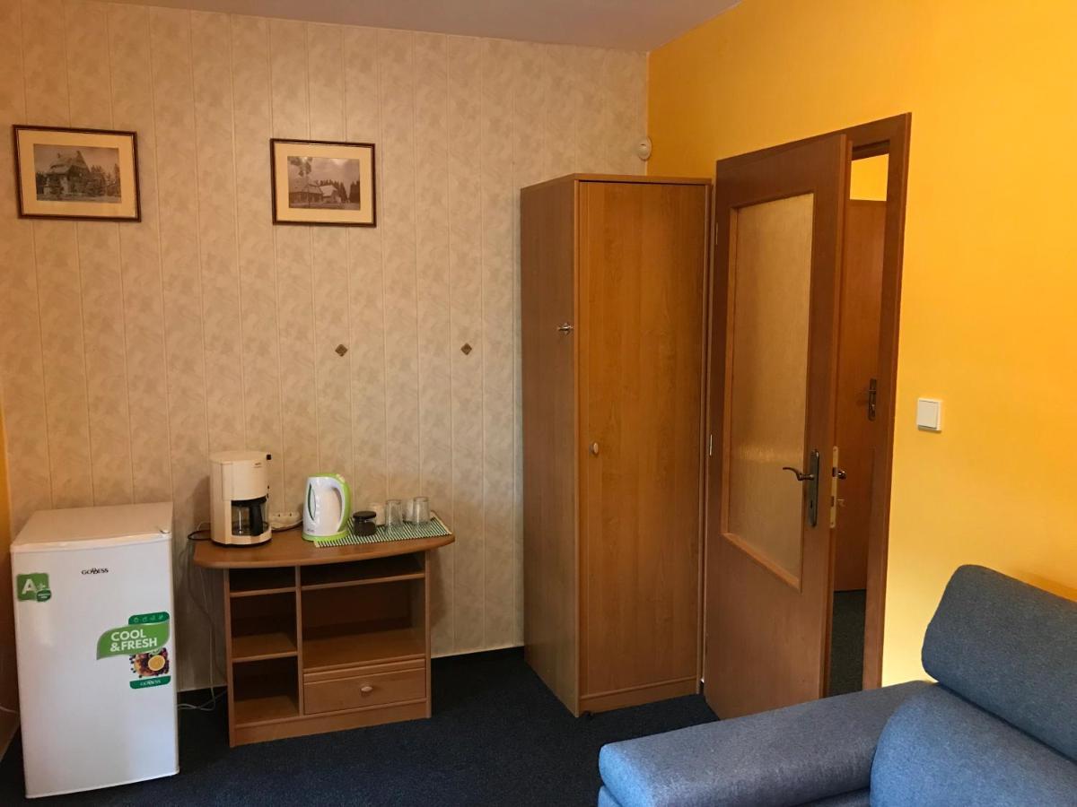 Aura Spicak, Nektere Se Saunou Guest house *